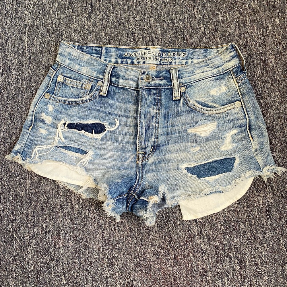 American Eagle Vintage Hi-Rise Festival Jean Shorts Size 0